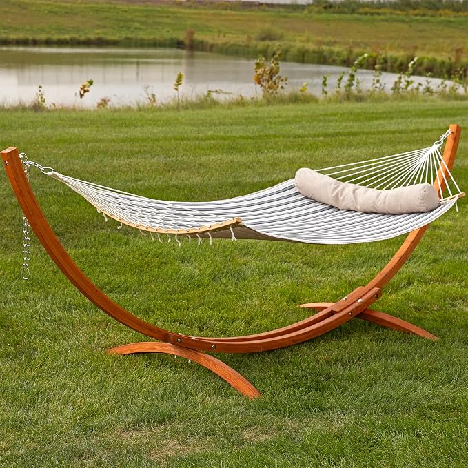Sunnydaze Outdoor Hammock with Spreader Bar - 450-Pound Capacity Curved Spreader Bar Hammock - Neutral Stripe