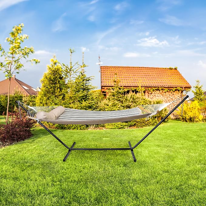 Sunnydaze Outdoor Hammock with Spreader Bar - 450-Pound Capacity Curved Spreader Bar Hammock - Neutral Stripe