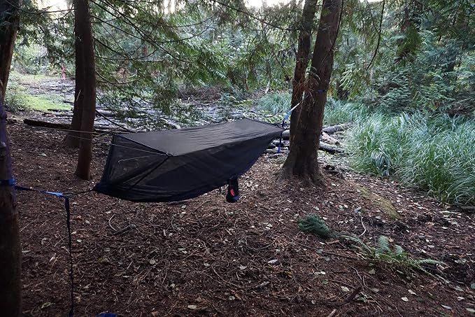 GRAND TRUNK Skeeter Beeter XT Hammock - Portable Hammock with Bug Net, Carabiners and Hanging Kit - Perfect for Outdoor Adventures, Backpacking, and Camping Trips (Navy & Forest Green)