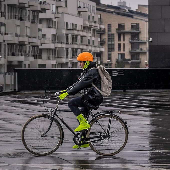 GripGrab Bicycle Helmet Cover Waterproof High Visibility Reflective Cycling Rain Cover Rainproof Windproof Adjustable
